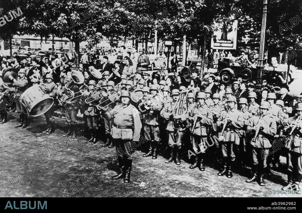 German military band at the parade on the Place de l'Etoile, Paris, June 1940. The Germans entered Paris on 14 June.