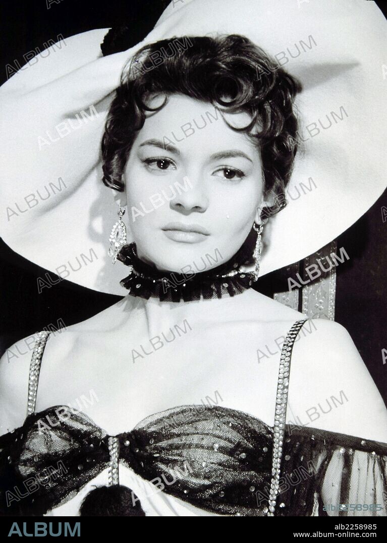 CELIS , LILIAN DE. ACTRIZ Y CANTANTE ESPAÑOLA. ASTURIAS 1935 -. FOTO PROMOCIONAL.