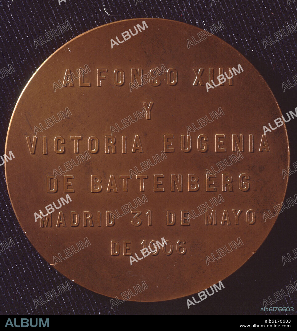 MEDALLA CONMEMORATIVA - MATRIMONIO DE ALFONSO XIII CON VICTORIA EUGENIA DE BATTENBERG 31/5/1906.
