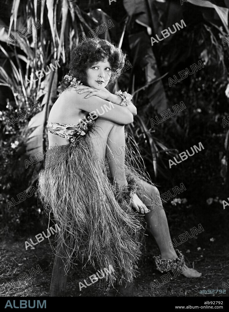 CLARA BOW dans HULA, 1927, réalisé par VICTOR FLEMING. Copyright PARAMOUNT PICTURES.