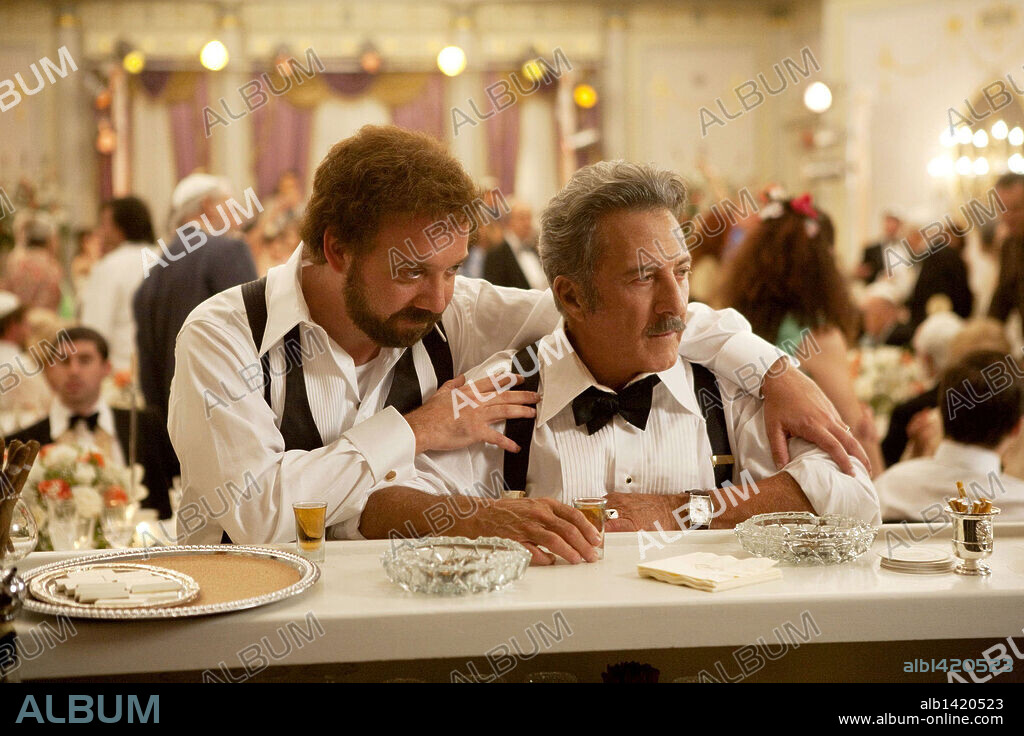 DUSTIN HOFFMAN et PAUL GIAMATTI dans BARNEY'S VERSION, 2010, réalisé par RICHARD J. LEWIS. Copyright SERENDIPITY POINT FILMS.