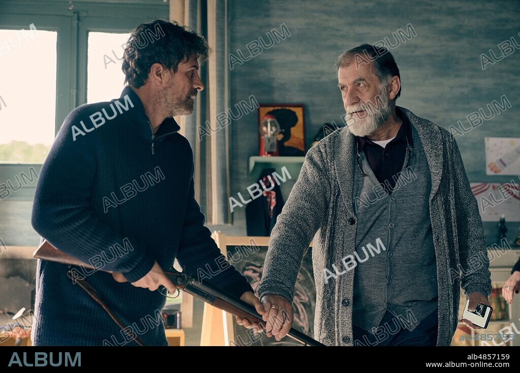 RAMON BAREA and RODOLFO SANCHO in VOCES, 2020, directed by ANGEL GOMEZ HERNANDEZ. Copyright ESTUDIO V/ FEELGOOD/LE NUBE STUDIO/RTVE.
