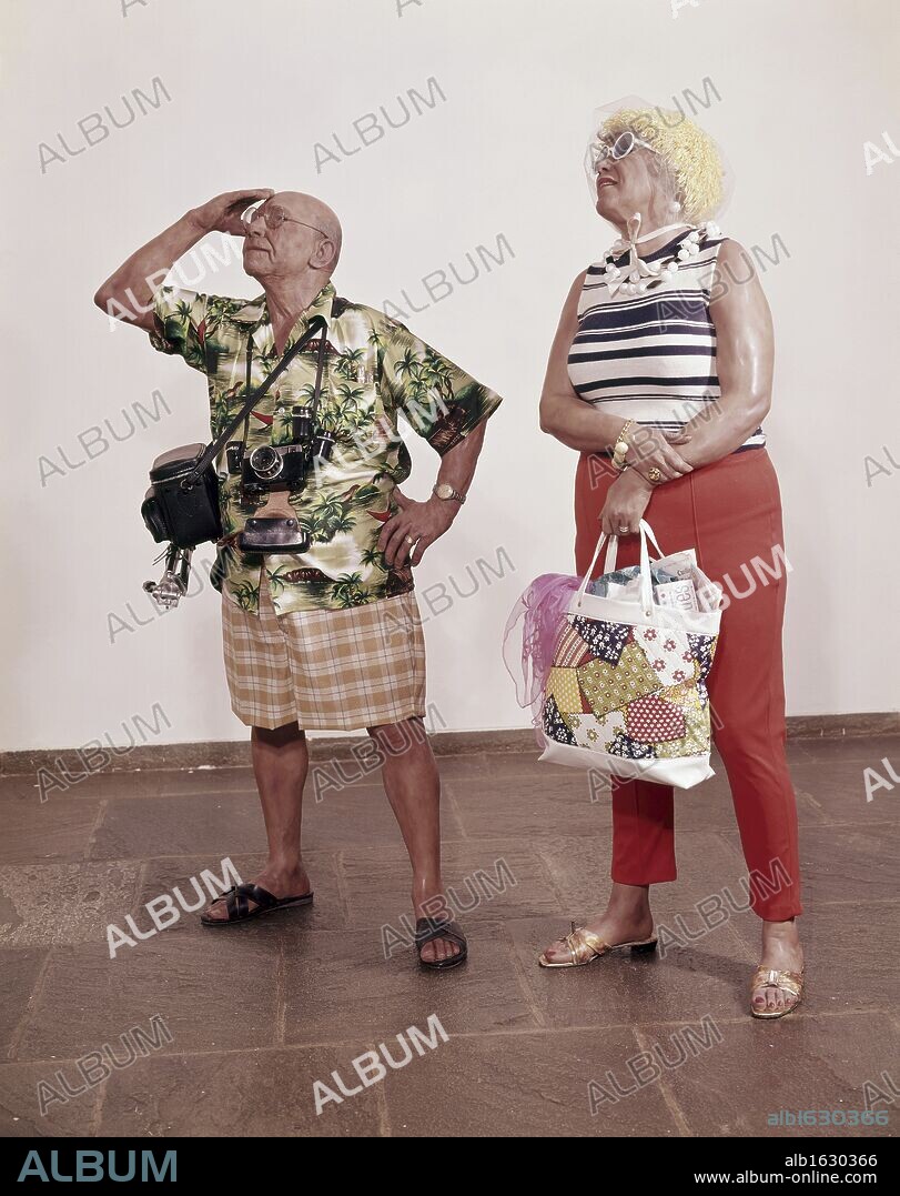 Tourists by Duane Hanson, 1970, 1925-1995, Scotland, Edinburgh, National Gallery of Scotland,.