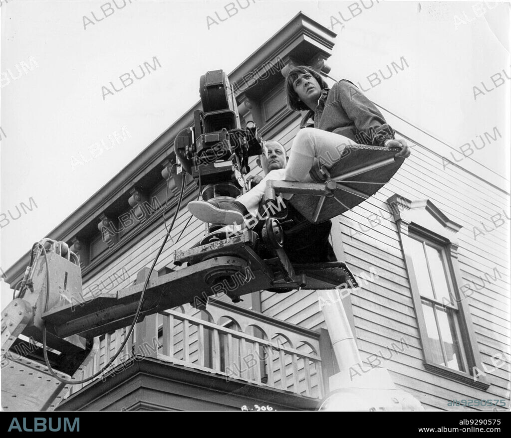 SONNY BONO in GOOD TIMES, 1967, directed by WILLIAM FRIEDKIN. Copyright American Broadcasting Company (ABC).