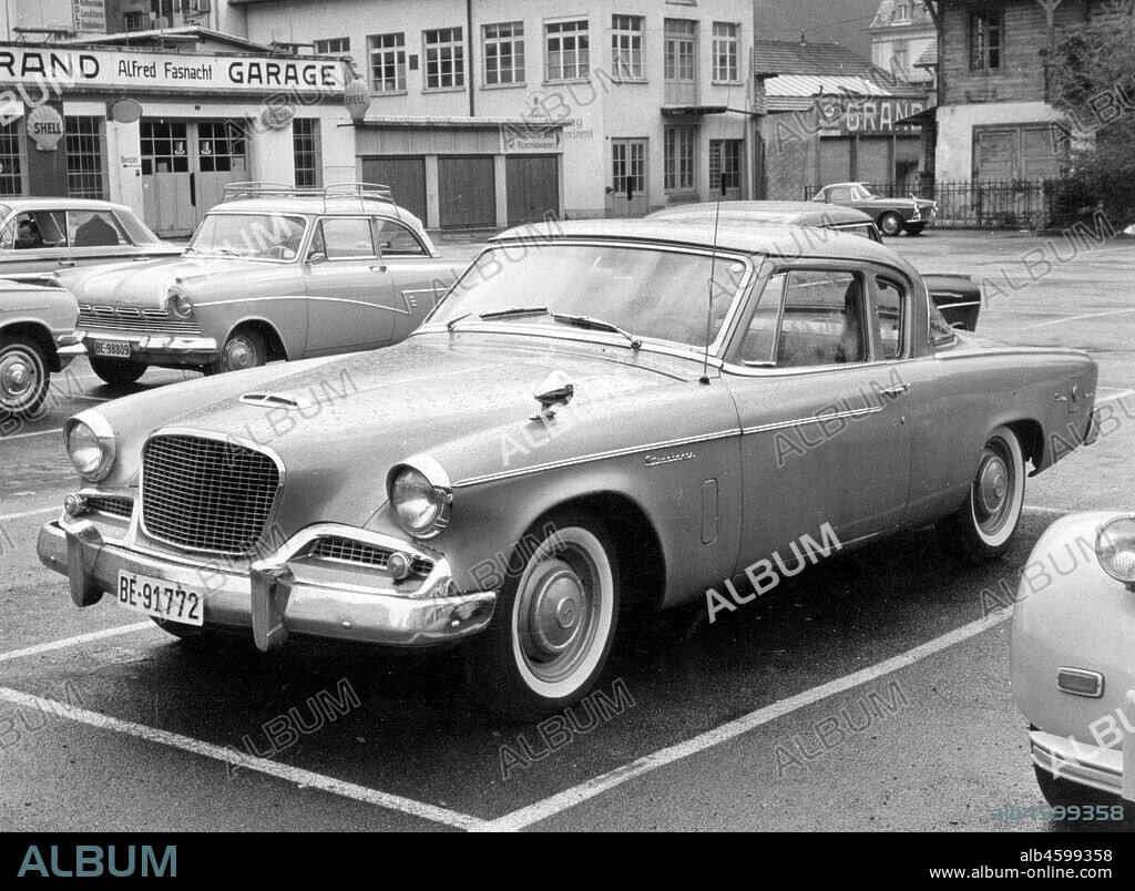 1956 Studebaker Silver Hawk.