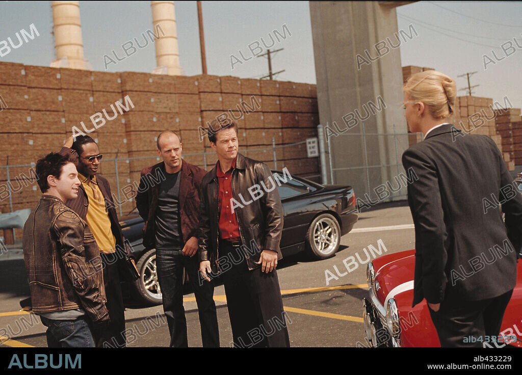 CHARLIZE THERON, JASON STATHAM, MARK WAHLBERG, MOS DEF y SETH GREEN en THE ITALIAN JOB, 2003, dirigida por F. GARY GRAY. Copyright PARAMOUNT PICTURES / BARIUS, CLAUDETTE.
