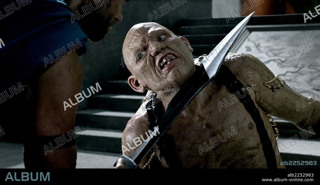 ANDREW TIERNAN in 300: RISE OF AN EMPIRE (2014), directed by NOAM MURRO. Copyright WARNER BROS PICTURES.