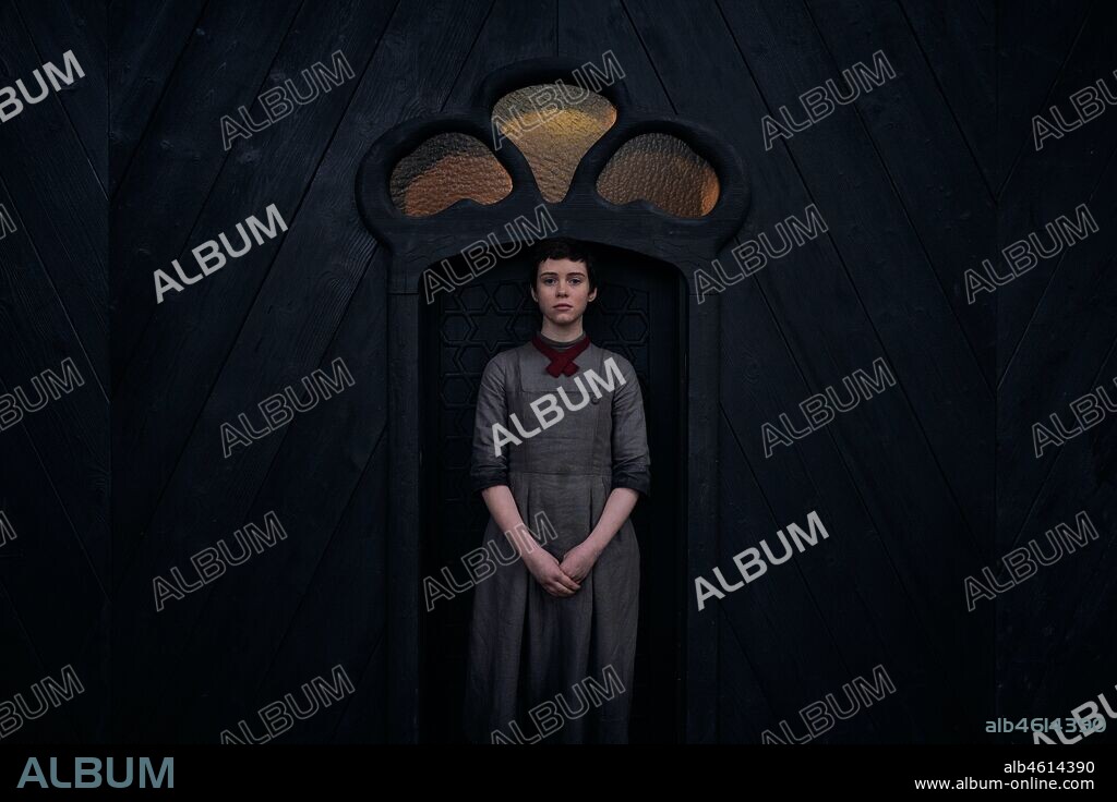 SOPHIA LILLIS in GRETEL AND HANSEL, 2020, directed by OZ PERKINS. Copyright Automatik Entertainment / Orion Pictures / Bron Studios.