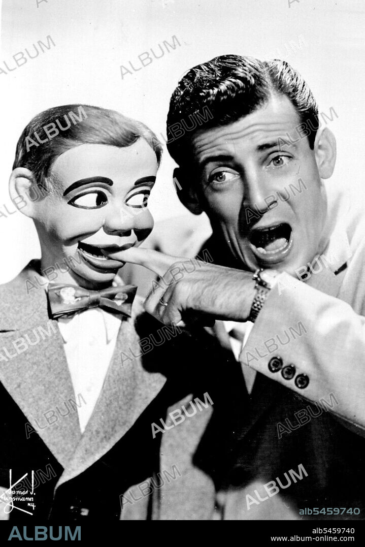 Paul Winchell - 12This ventriloquist and his pert dummy are:(a) Martin and Lewis(b) Mutt and Jeff(c) Abbott and Costello(d) Winchell and Mahoney. June 27, 1952. (Photo by Look Magazine).