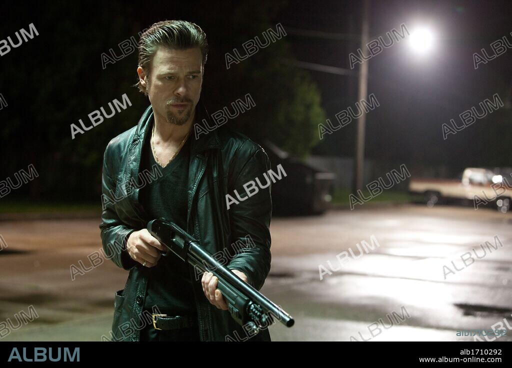 BRAD PITT in KILLING THEM SOFTLY, 2012, directed by ANDREW DOMINIK. Copyright PLAN B ENTERTAINMENT / Cortesía.