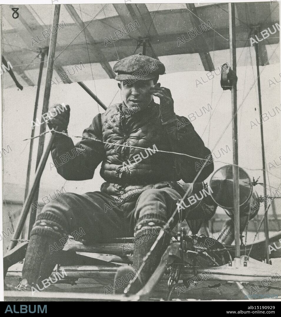 Peruvian aviator Jorge Ch°vez Dartnell.