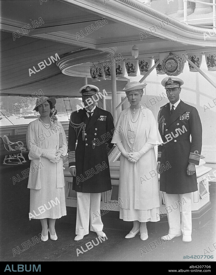 King George V, Queen  Mary and the Duke and Duchess of York aboard 'HMY Victoria and Albert', 1935. King George V (1865-1936) and Queen Mary (1867-1953) with their son Prince Albert (1895-1952), the future King George VI, and his wife Lady Elizabeth Bowes-Lyon (1900-2002) on board the royal yacht. 'HMY Victoria and Albert', launched in 1899, was a steamship used by the royal family, particularly for their trips to their summer home, Osborne House, on the Isle of Wight.