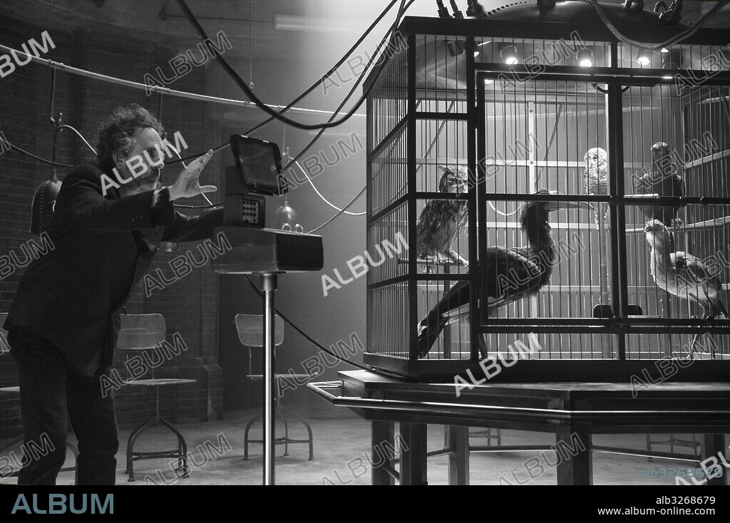 TIM BURTON en EL HOGAR DE MISS PEREGRINE PARA NIÑOS PECULIARES, 2016 (MISS PEREGRINE'S HOME FOR PECULIAR CHILDREN), dirigida por TIM BURTON. Copyright CHERNIN ENTERTAINEMENT/ ST. PETERSBURG CLEARWATER FILM COMMI.