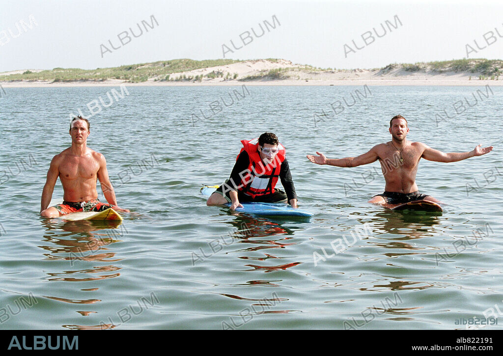BRADLEY COOPER, JUSTIN BARTHA, MATTHEW McCONAUGHEY y SARAH JESSICA PARKER en NOVIA POR CONTRATO, 2006 (FAILURE TO LAUNCH), dirigida por TOM DEY. Copyright PARAMOUNT PICTURES / MASI, FRANK.