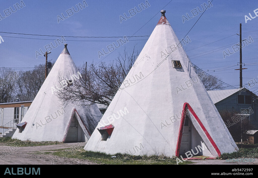 1980s United States -  Old motel, Hastings, Nebraska 1980 .