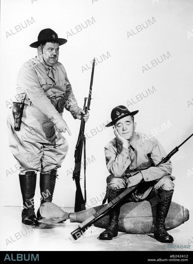 OLIVER HARDY and STAN LAUREL in GREAT GUNS, 1941, directed by MONTY BANKS. Copyright 20TH CENTURY FOX.