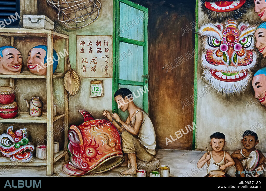 Singapore: A wall painting by Singaporean artist Yip Yew Chong in Mohamed Ali Lane, Chinatown, depicting a Chinese mask maker of times gone by. Originally an accountant, Yip Yew Chong became a full time artist in 2018.