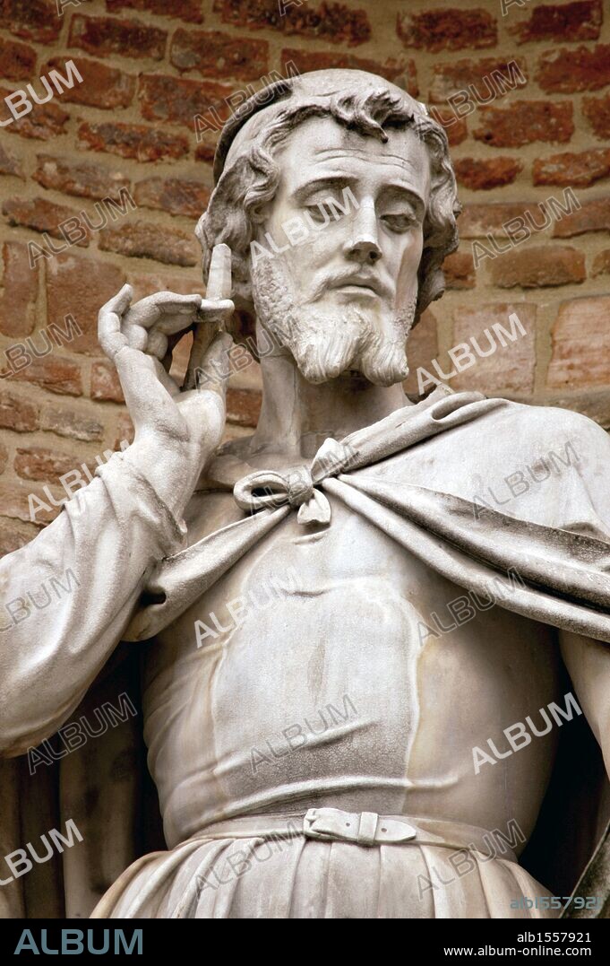 CORREGGIO, Antonio Allegri il (Correggio, 1489-Correggio, 1534). Pintor italiano, principal figura de la escuela pictórica de Parma. Detalle monumento en su memoria. PARMA. Región de Emilia Romagna. Italia.