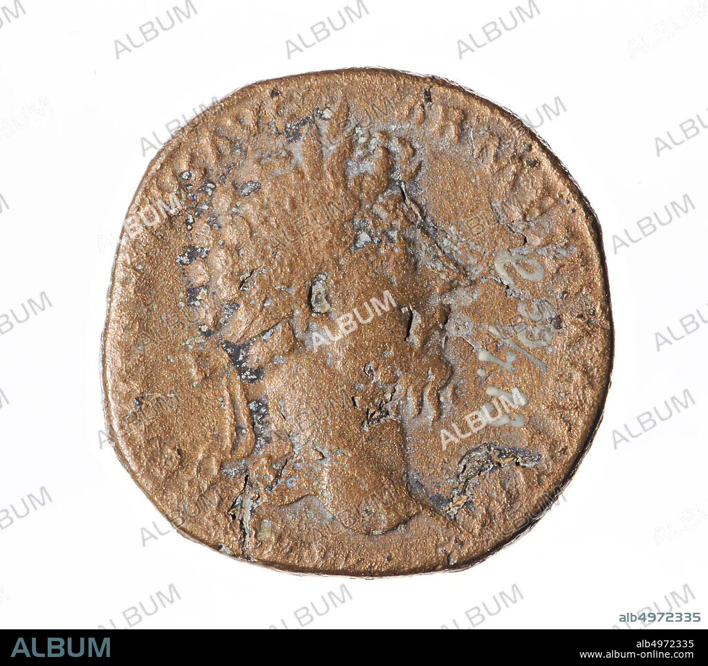 Vz: laureate head, M AUREL ANTONINUS AUG - ARMENIACUS PM, Kz: Providentia n.l. with scepter and spear between, S-C, TR POT XX - IMP III COS III, coin, sestertius, Marcus Aurelius, metal, copper, Diam. 29 mm, wt. 23.98 gr, Roman 165-166, the Netherlands, Gelderland, West Maas and Waal, Leeuwen.