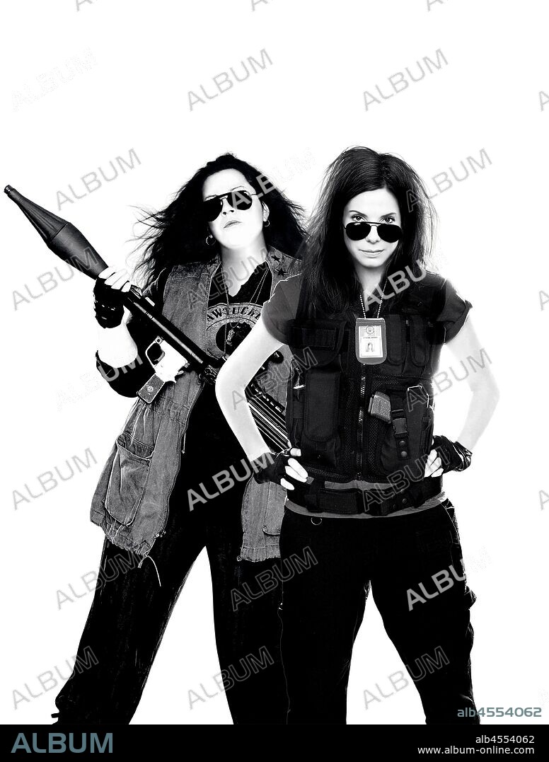 MELISSA MCCARTHY and SANDRA BULLOCK in THE HEAT, 2013, directed by PAUL FEIG. Copyright TWENTIETH CENTURY FOX.