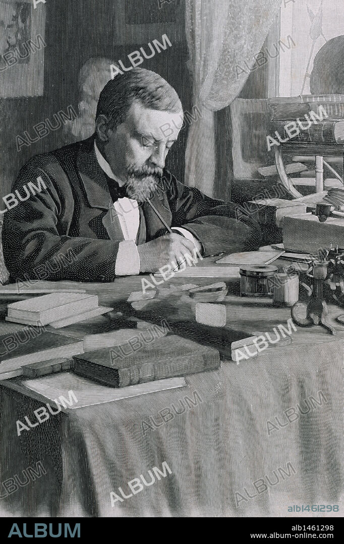 SIENKIEWICZ, Henryk (Wola Orkzejska, 1846-Vevey, Suiza, 1916). Escritor polaco. En sus primeros relatos denunció la opresión de las minorías de su país. Obtuvo una gran fama mundial con la novela "Quo Vadis? " (1894-1896). En 1905 le fue concedido el Premio Nobel de Literatura. Fotografía en una publicación a inicios del s. XX.