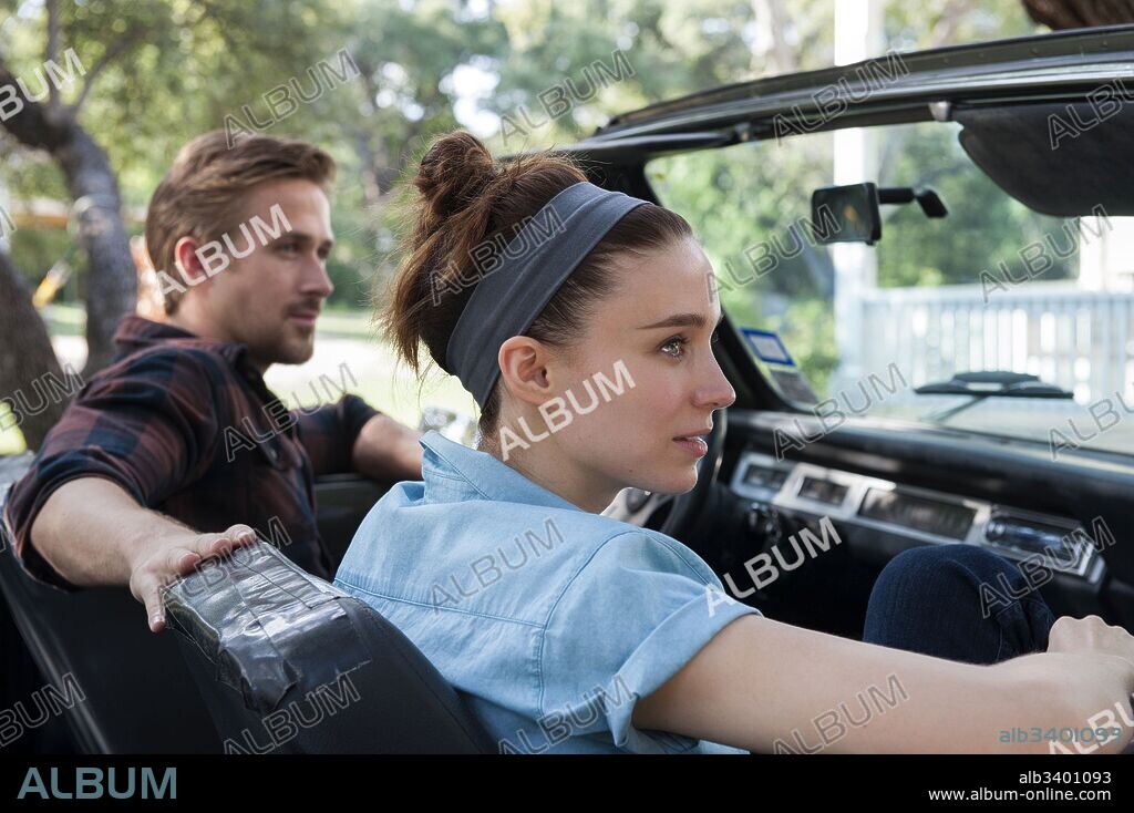 ROONEY MARA and RYAN GOSLING in SONG TO SONG, 2017, directed by TERRENCE MALICK. Copyright BUCKEYE PICTURES/FILMNATION ENTERTAINMENT/WAYPOINT ENTERT.