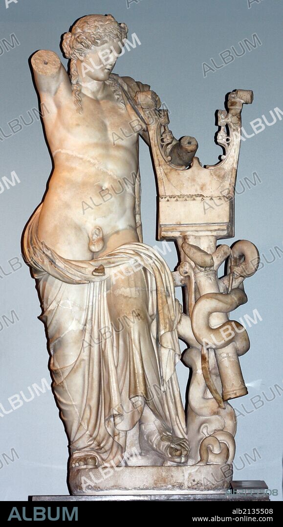 Mable statue of Apollo holding a kithara. (Photo by: Universal History Archive/UIG via Getty Images).