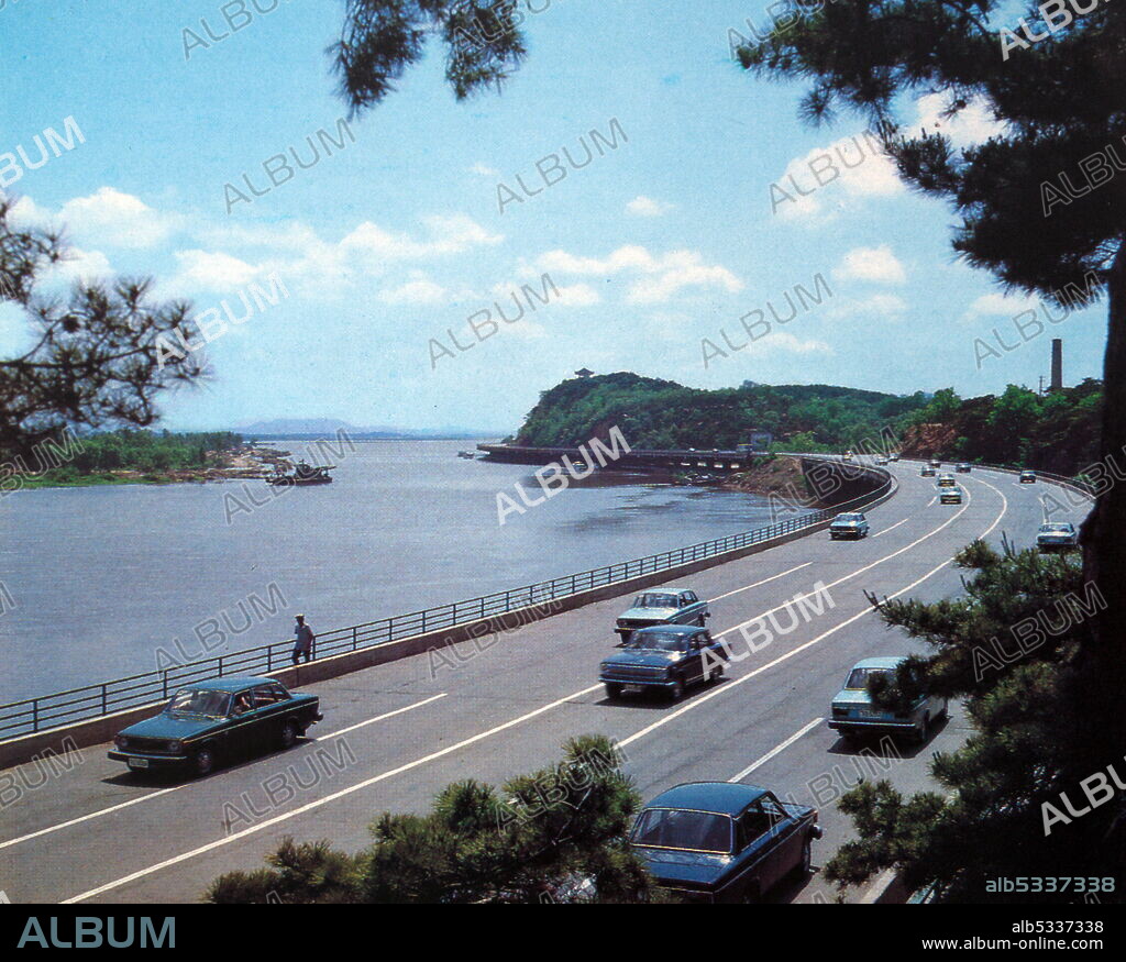 Road to Mangyongdae. Mangyongdae a neighbourhood in Mangyongdae-guyok, Pyongyang, North Korea. North Korean propaganda claims Mangyongdae as the birthplace of North Korean leader Kim Il-sung.