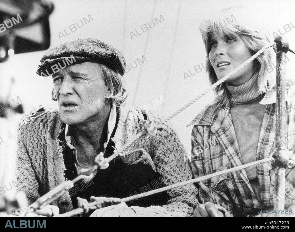 BO DEREK and RICHARD HARRIS in ORCA, 1977, directed by MICHAEL ANDERSON. Copyright DINO DE LAURENTIIS.