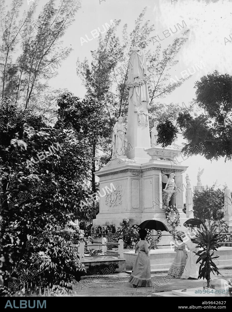 Monument to Cuban students, Colon Cemetery, Havana, Cuba, between 1900 and 1905.