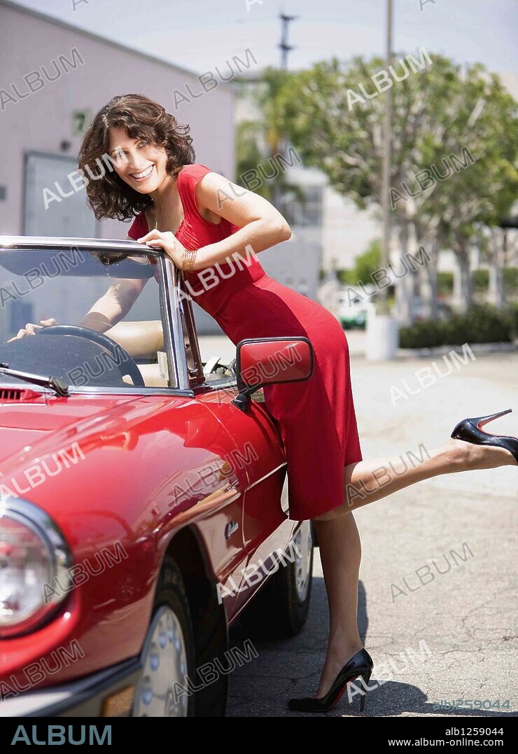 LISA EDELSTEIN in HOUSE, M. D., 2004 (HOUSE M. D.), directed by BRYAN SINGER and KEITH GORDON. Copyright FOX BROADCASTING COMPANY / HUMBERT, SCOTT.