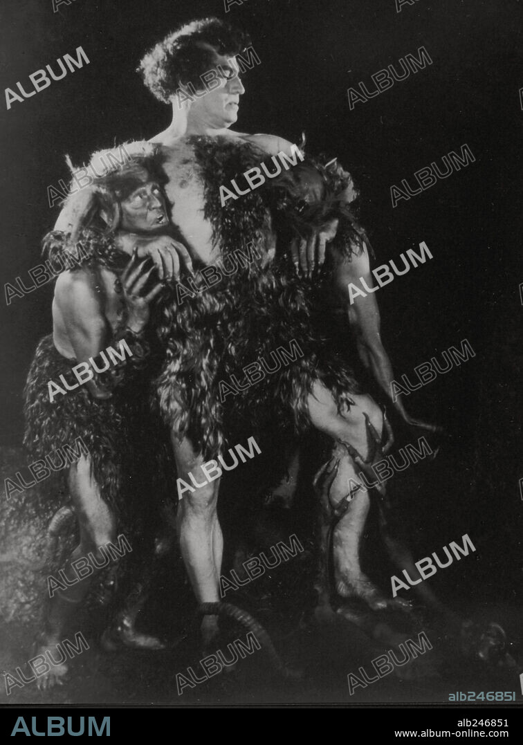 KIRK MORRIS en MACISTE EN EL INFIERNO, 1962 (MACISTE ALL'INFERNO), dirigida por RICCARDO FREDA.