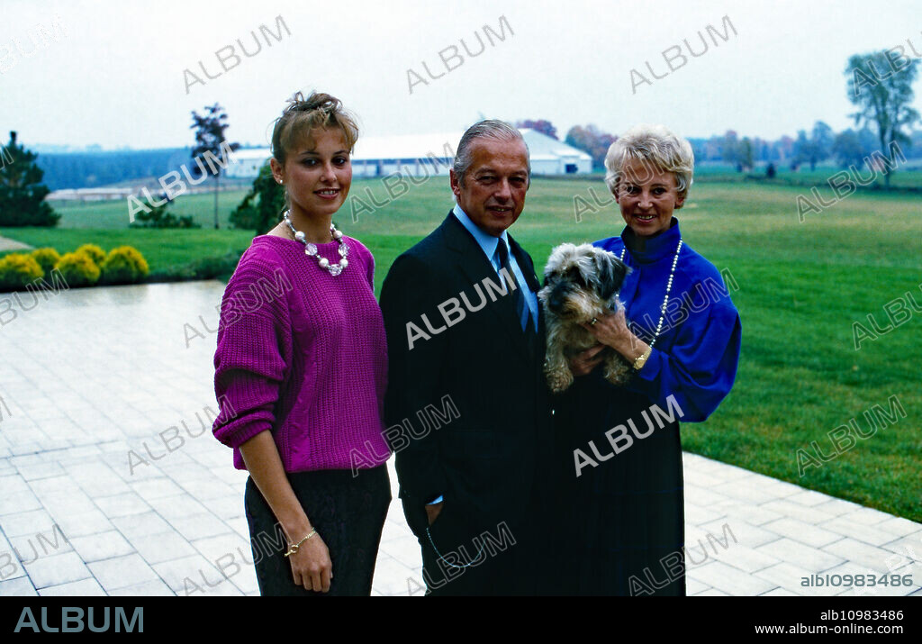 Eva Maria Pracht with her husband and daughter Martina, Germany 1991.