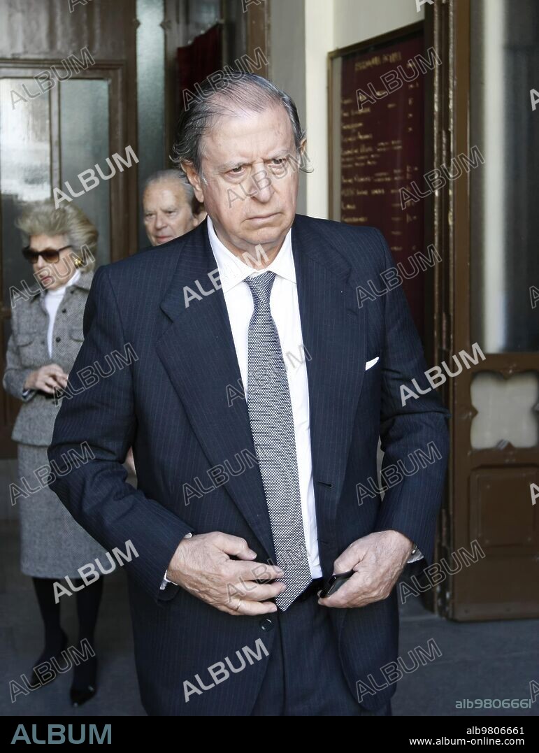 Madrid, 04/07/2010. Burial of Don Guillermo Luca de Tena in the crypt of the Church of La Concepción presided over by SS.MM. King Juan Carlos accompanied by Infanta Elena and subsequent funeral mass in his honor. Photo: Jaime García / Ignacio Gil. ARCHDC.