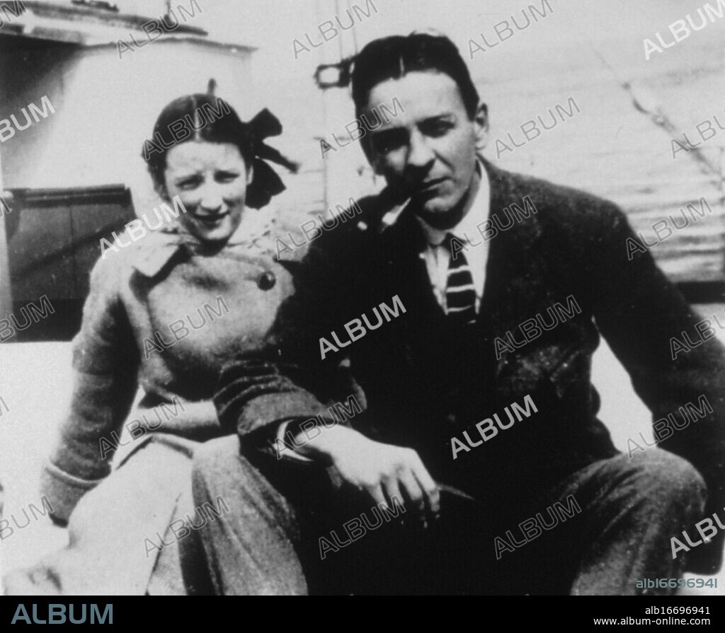 Raymond Chandler with Cissy Chandler.