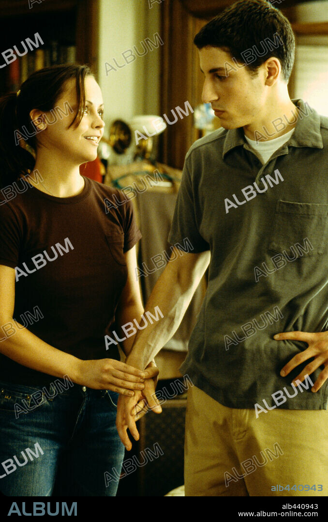 CHRISTINA RICCI y JASON BIGGS en TODO LO DEMÁS, 2003 (ANYTHING ELSE), dirigida por WOODY ALLEN. Copyright DREAMWORKS / ARONOWITZ, MYLES.