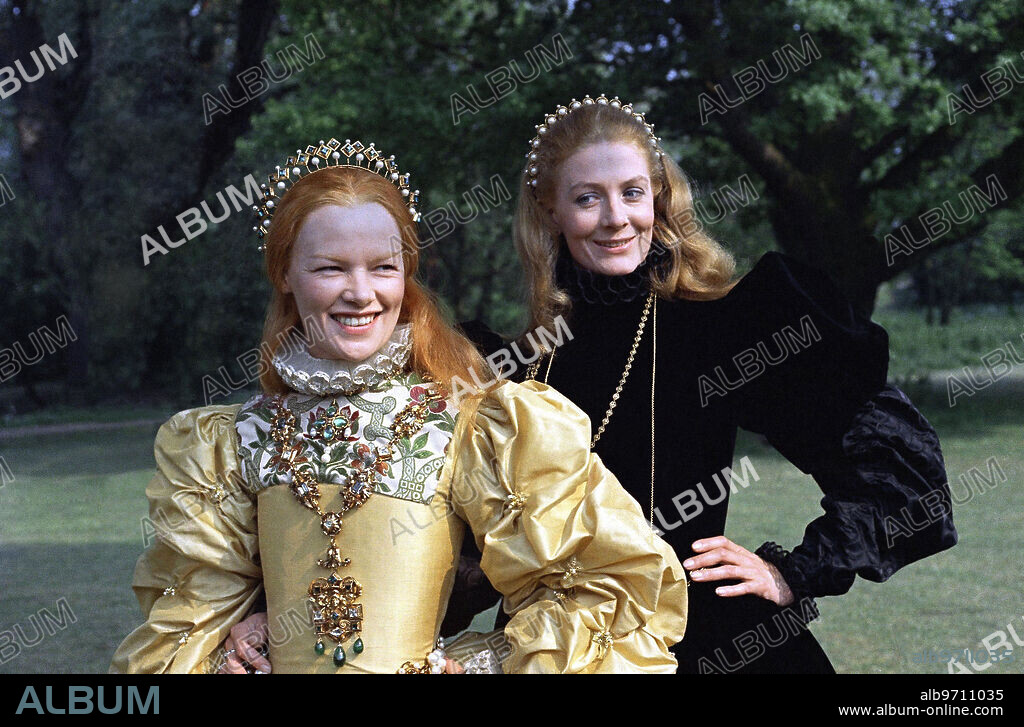 GLENDA JACKSON et VANESSA REDGRAVE dans MARY, QUEEN OF SCOTS, 1971, réalisé par CHARLES JARROTT. Copyright UNIVERSAL PICTURES.