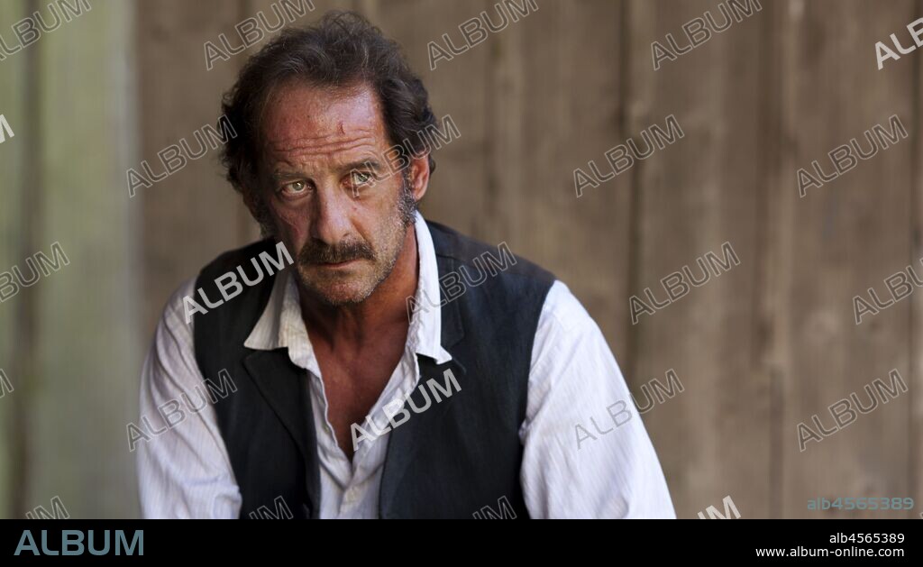 VINCENT LINDON dans JOURNAL D'UNE FEMME DE CHAMBRE, 2015, réalisé par BENOIT JACQUOT. Copyright LES FILMS DU LEMMING.