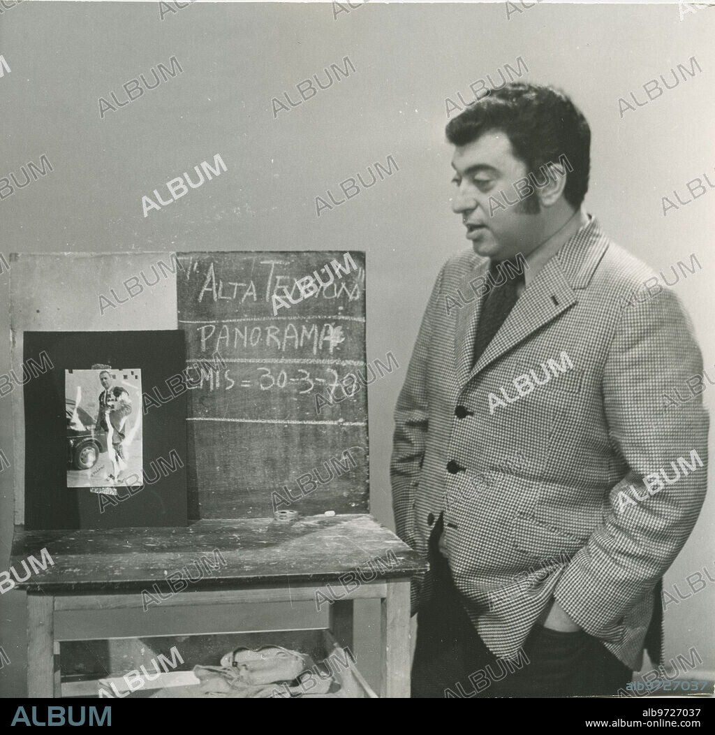 Madrid, 30/03/1970. El periodista Tico Medina, junto con Yale, ha puesto en antena el exitoso programa de televisión «Alta Tensión».