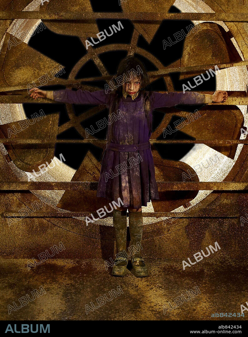 JODELLE FERLAND in SILENT HILL, 2006, directed by CHRISTOPHE GANS. Copyright TRISTAR PICTURES / RAFY.