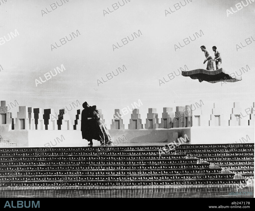 EL LADRÓN DE BAGDAD, 1940 (THE THIEF OF BAGDAD), dirigida por ALEXANDER KORDA, LUDWIG BERGER, MICHAEL POWELL, TIM WHELAN, WILLIAM CAMERON MENZIES y ZOLTAN KORDA. Copyright KORDA.
