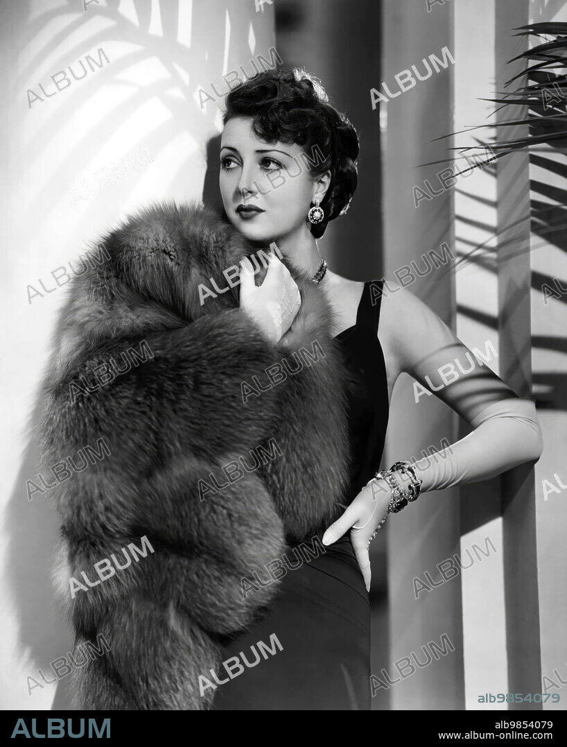 GYPSY ROSE LEE in THE BATTLE OF BROADWAY, 1938, directed by GEORGE MARSHALL.