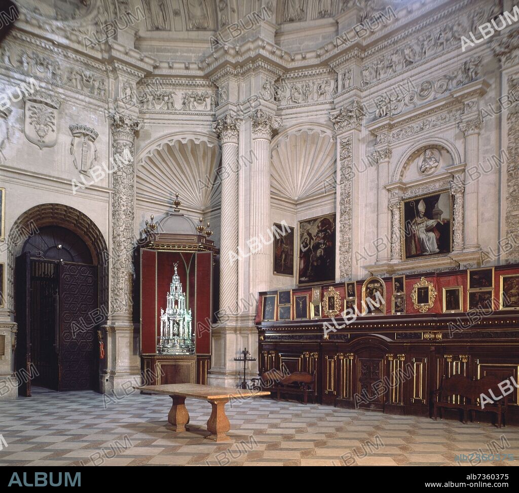 DIEGO DE RIAÑO 1495-1534 / MARTIN GAINZA 1505 1556. SACRISTIA MAYOR DE LA CATEDRAL DE SEVILLA - 1543 - ESTILO PLATERESCO.