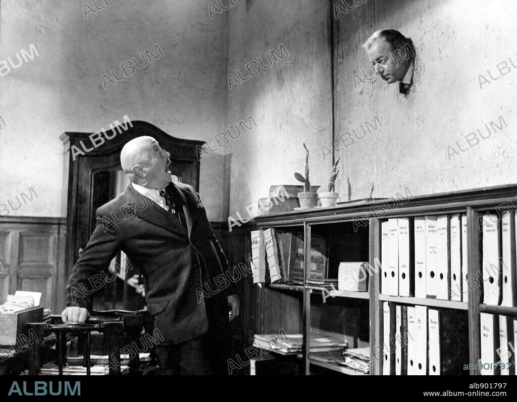 EIN MANN GEHT DURCH DIE WAND, 1959, unter der Regie von LADISLAO VAJDA. Copyright KARL ULRICH.