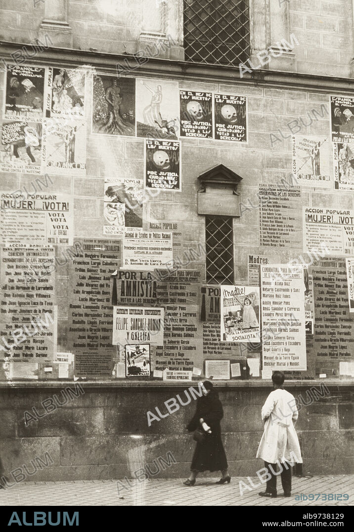 1933. Propaganda en las elecciones de 1933 durante la II República Española.