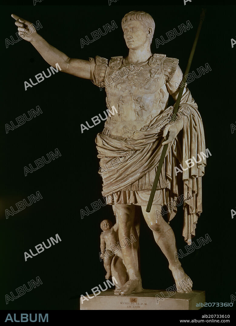 ESCULTURA DE OCTAVIO AUGUSTO PRIMA PORTA- EMPERADOR ROMANO-AÑO 19 DC-ARTE ROMANO-ESTILO HELENICO.