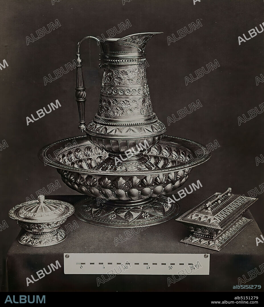G. Koppmann & Co, Georg Koppmann, washstand set of the Kunstgewerbliche Werkstatt in Altona, albumin paper, black and white positive process, image size: height: 24.2 cm; width: 21.8 cm, dry stamp: recto and on the cardboard: G. KOPPMANN & Co, Photographen, Hamburg, 1879, inscribed: recto u. on the cardboard: type print: Kunstgewerbliche Werkstatt in Altona, Bachstrasse Nr. 63, Kunsthandwerk, Kunstgewerbe, Industriedesign, Krug, Becher, Pokal, Waschen und Baden.