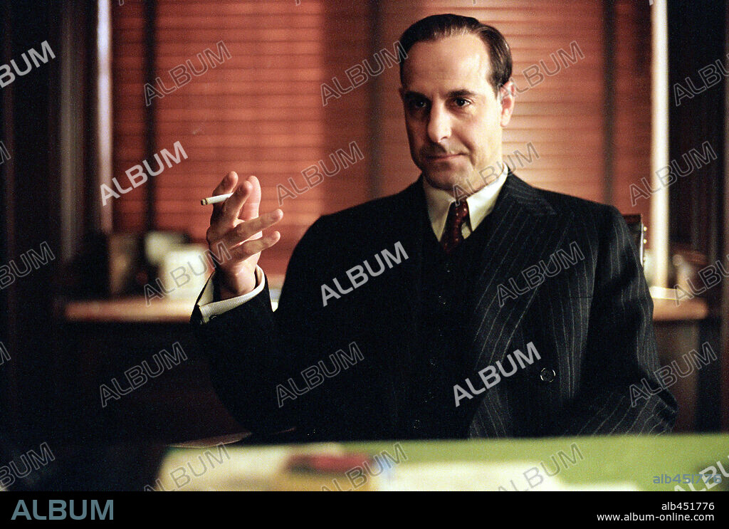 STANLEY TUCCI en CAMINO A LA PERDICIÓN, 2002 (ROAD TO PERDITION), dirigida por SAM MENDES. Copyright DREAMWORKS PICTURES/TWENTIETH CENTURY FOX.