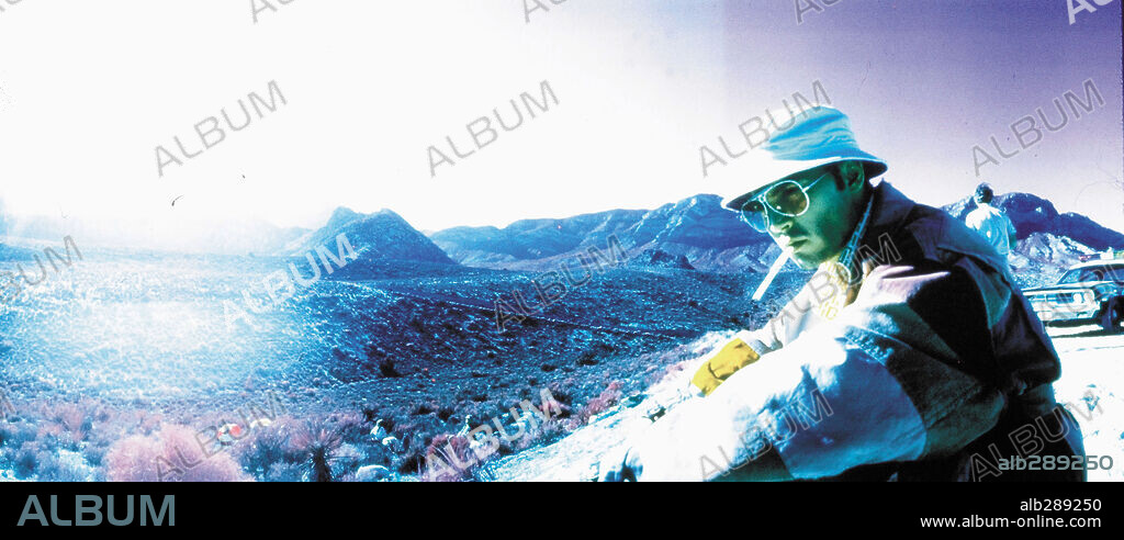 JOHNNY DEPP in FEAR AND LOATHING IN LAS VEGAS, 1998, unter der Regie von TERRY GILLIAM. Copyright UNIVERSAL PICTURES / MOUNTAIN, PETER.