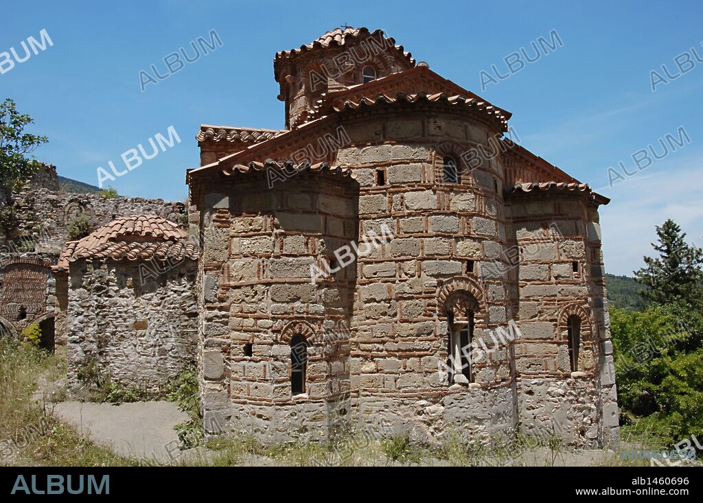 ARTE BIZANTINO. GRECIA. IGLESIA DE EVANGELISTRIA. Construida a finales del s. XIV. La planta está dividida en tres estrechas naves y los ábisdes y la cúpula están decorados con frescos del s. XV. MISTRAS. Provincia de Lakonía. Región del Peloponeso.
